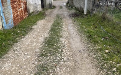 Rrugice e pa asfaltuar