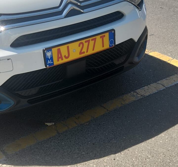 ANKESE ,taksi e pa licensuar